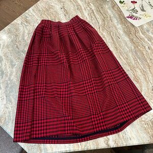 100% Wool Skirt